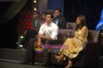 Hrithik Roshan on the sets of ZEE Saregama in Famous on 9th Nov 2010 (17).JPG